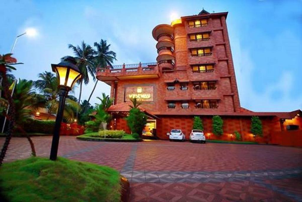 Westway Hotel Kozhikode Exterior photo